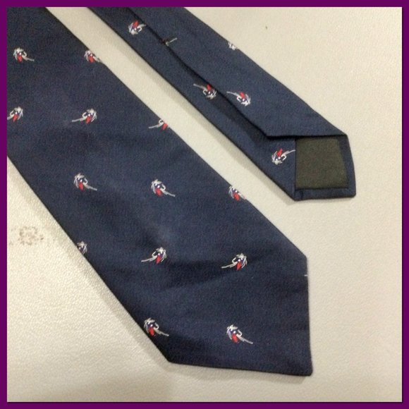 Vtg Woven Horse Heads tie_119 - Picture 5 of 5
